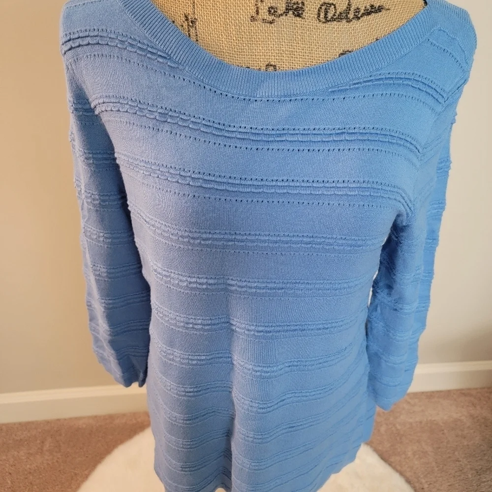 41 Hawthorn light blue spring sweater